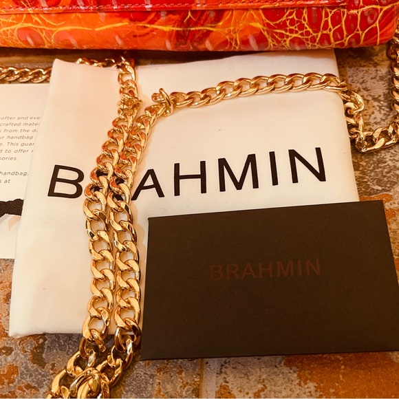 🍊NWT! SALE! Brahmin Spicey Orange Leather Croc Embossed Crossbody/Gold Accents!! - Picture 3 of 13